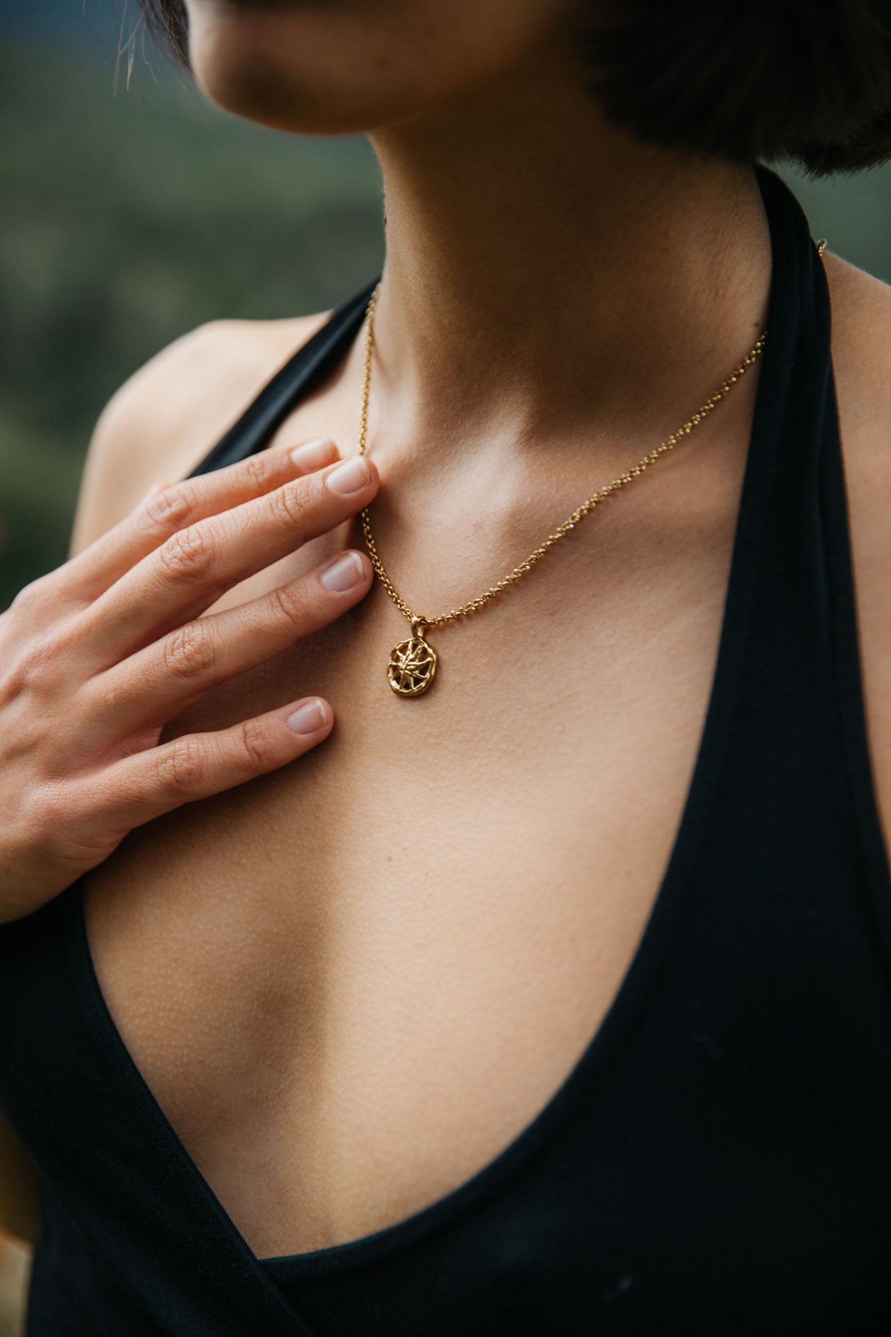 Elios Necklace, Gold 5 Elios Necklace, Gold