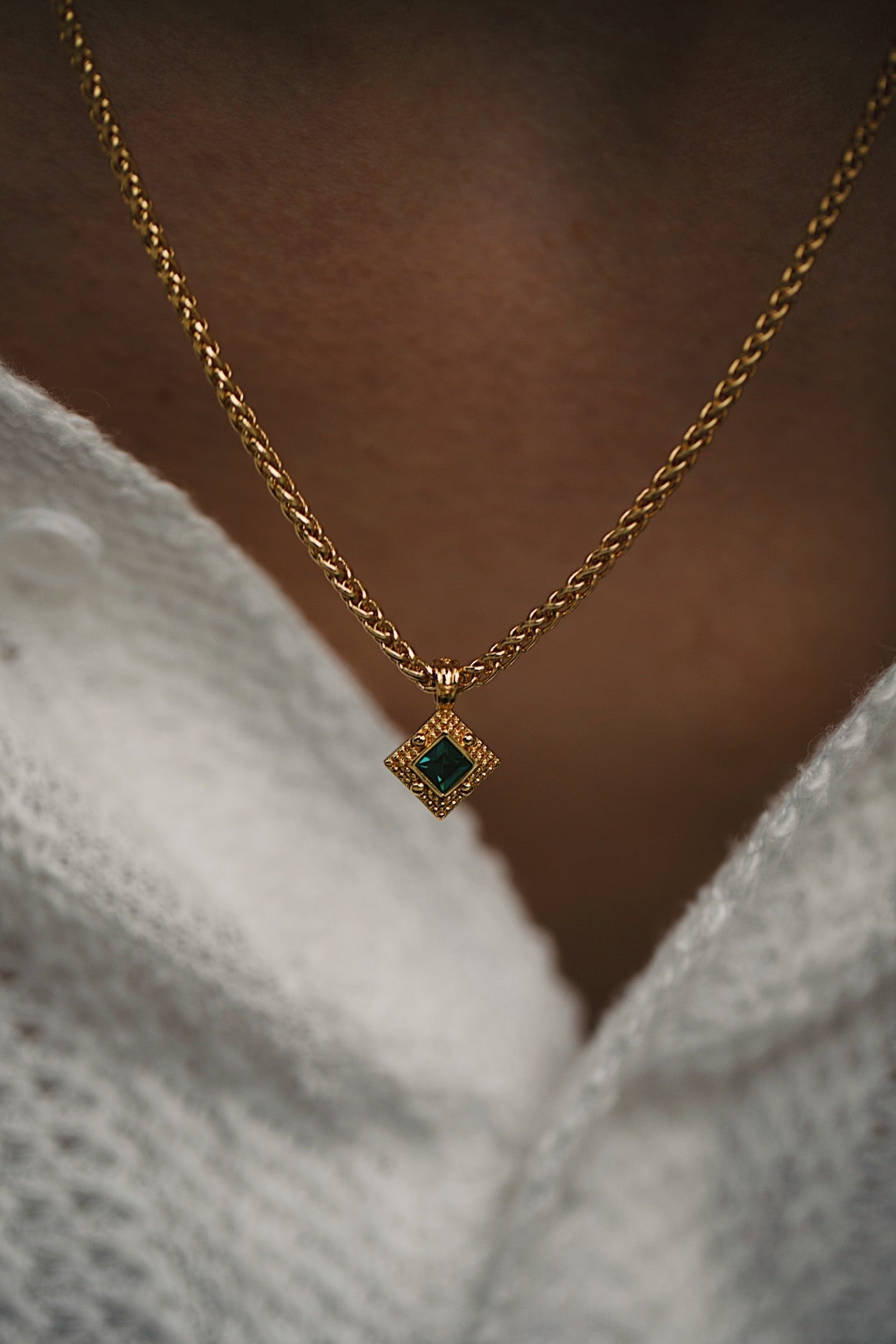 Shiloh Necklace, Gold 4 Shiloh Necklace, Gold