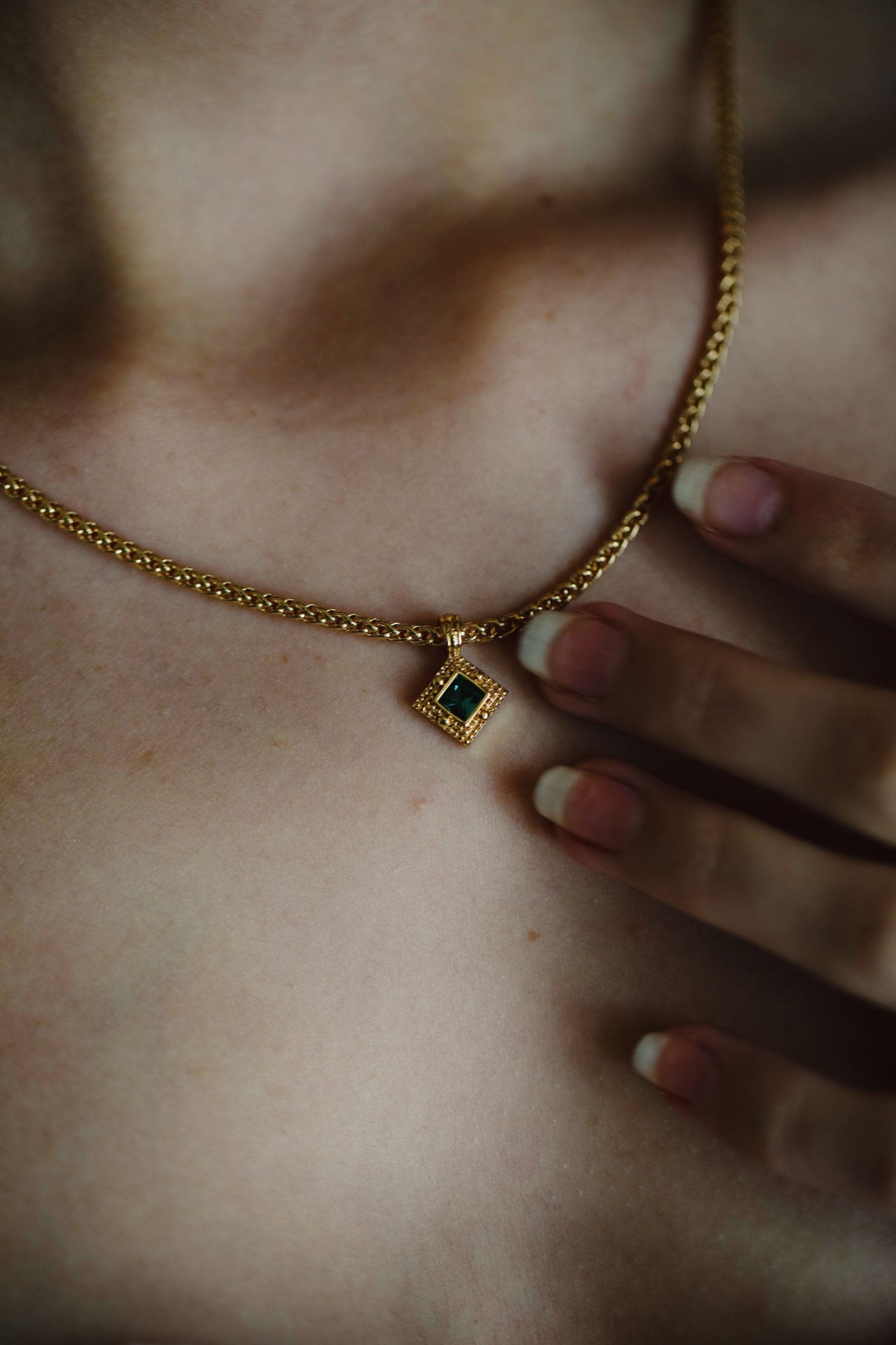 Shiloh Necklace, Gold 6 Shiloh Necklace, Gold