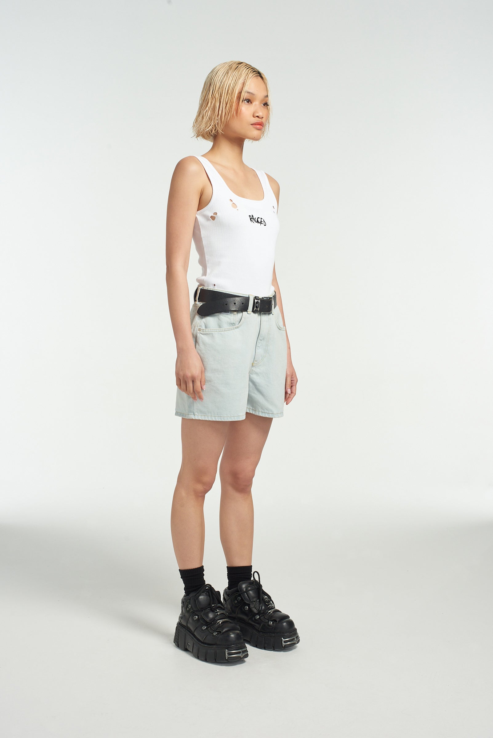Mom Short Stonewash 7 Mom Short Stonewash
